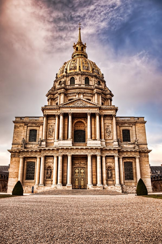 Dôme des Invalides in Paris, France, which contains the tomb of Napoleon Boneparte